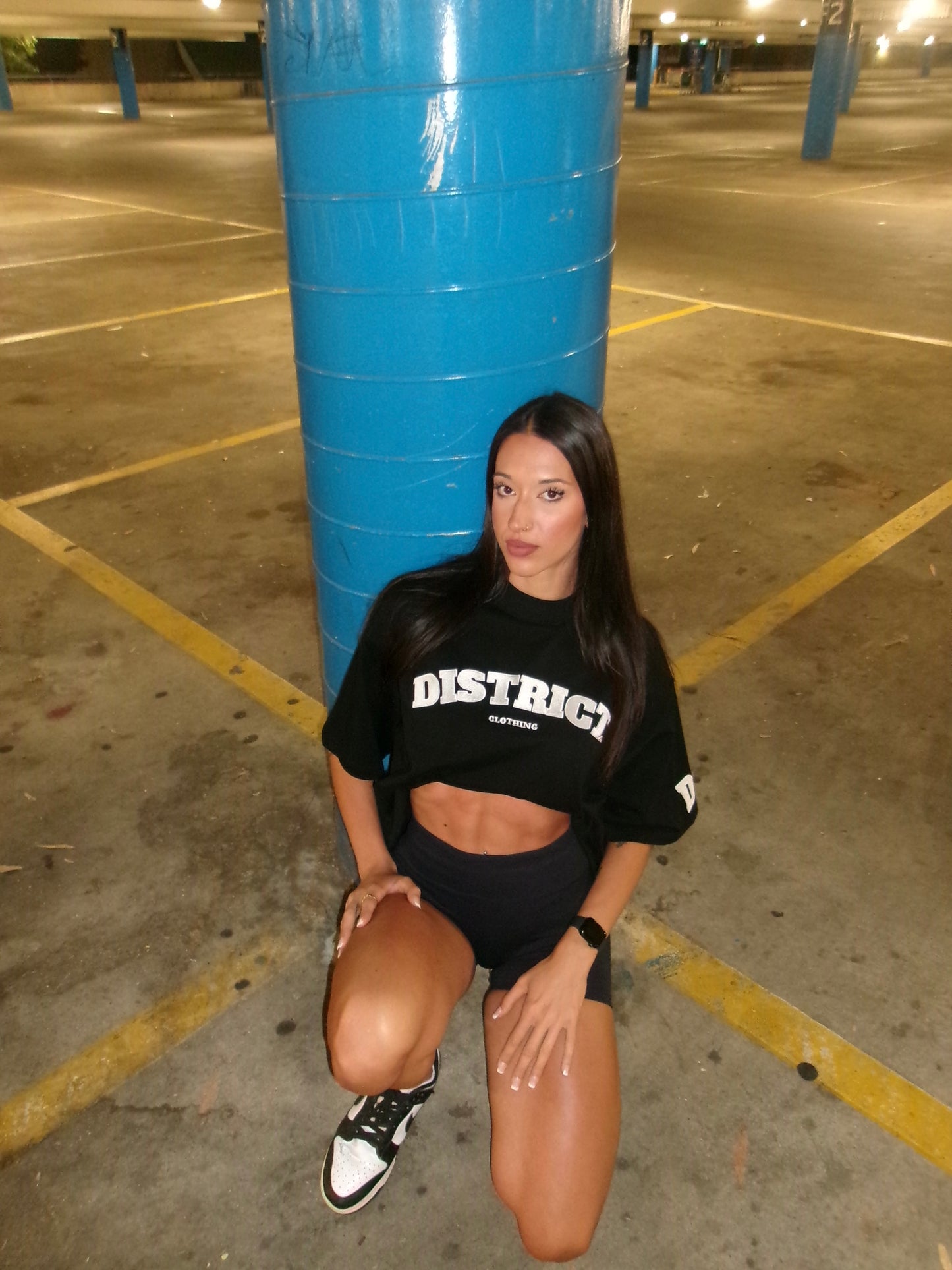 District Co. / Oversized Established T-Shirt (BLACK)